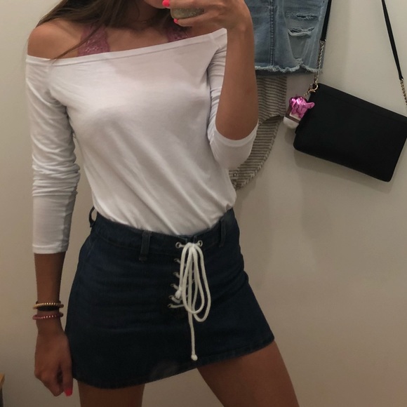 Lace up front denim miniskirt❤️ - Picture 5 of 6